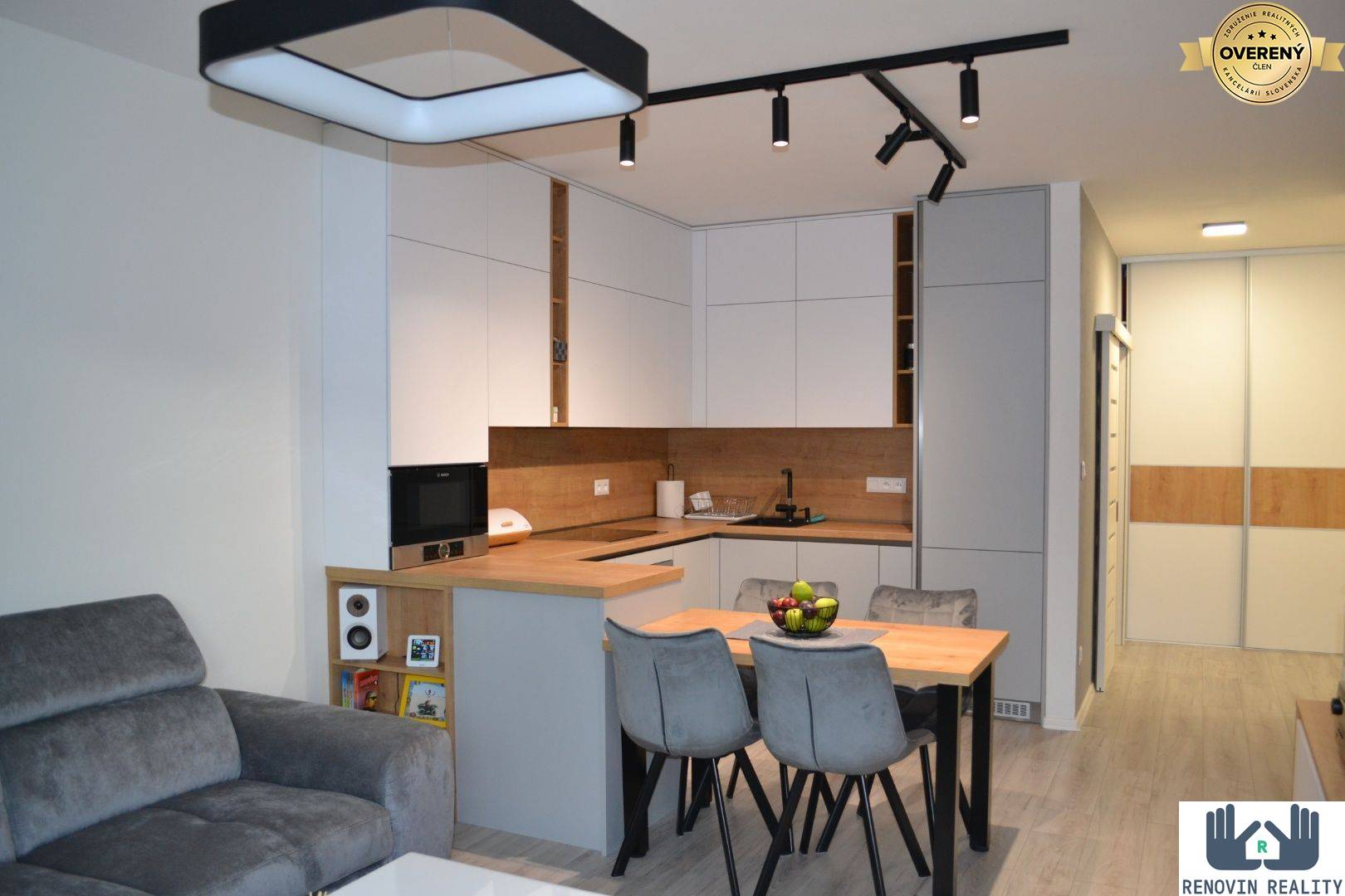 2-izbový byt s predzáhradkou v novostave Bytové domy Hájik vo Zvolene - kuchyňa 