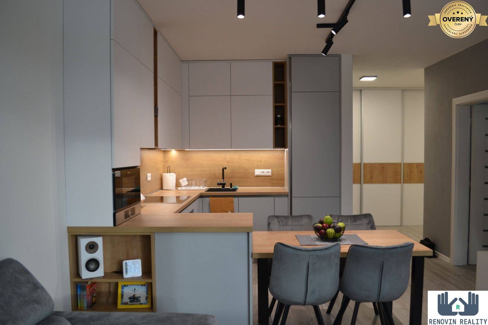 2-izbový byt s predzáhradkou v novostave Bytové domy Hájik vo Zvolene - kuchyňa