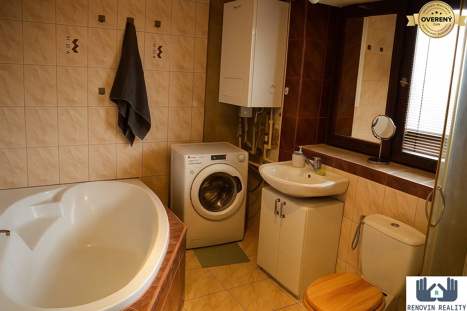 Výnimočný 3 izbový byt v obci Predajná