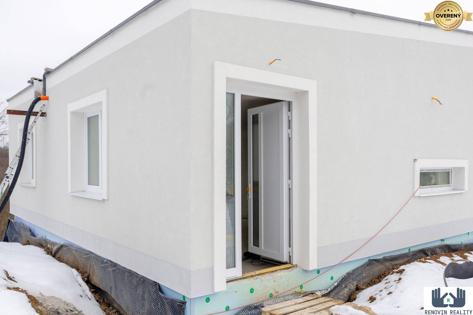 PRIESTRANNÝ RODINNÝ DOM – HONTIANSKE TESÁRE