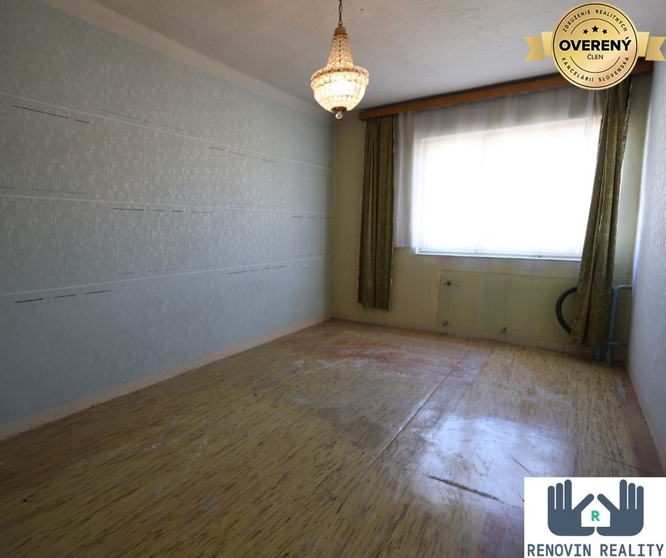 Predaj rodinny dom a kamenny dom na velkom pozemku, Zvolen-Lukové