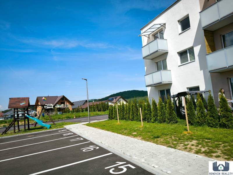  2-izbový byt s krásnym výhľadom v obci Kriváň E2