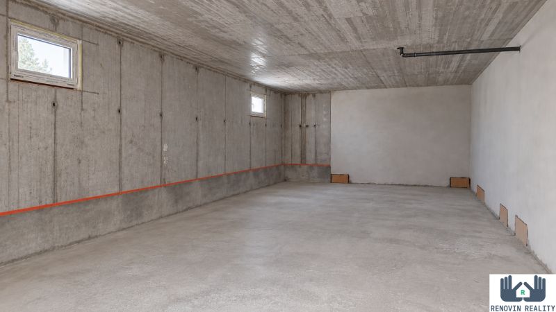 PRENÁJOM: Nebytový priestor na mieru s parkovanim, Novostavba Zvolen