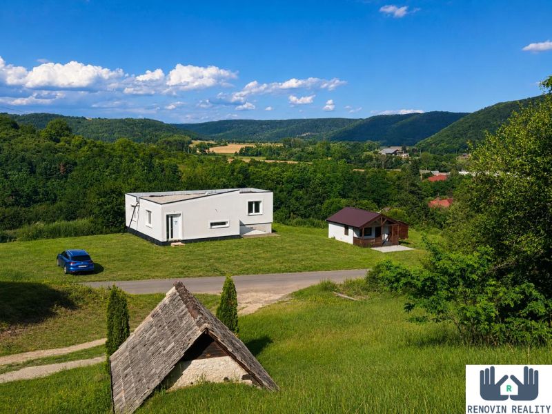 PREDAJ PRIESTRANNÝ RODINNÝ DOM – HONTIANSKE TESÁRE