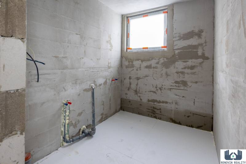 PRIESTRANNÝ RODINNÝ DOM – HONTIANSKE TESÁRE