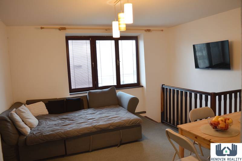 Výnimočný 3 izbový byt v obci Predajná