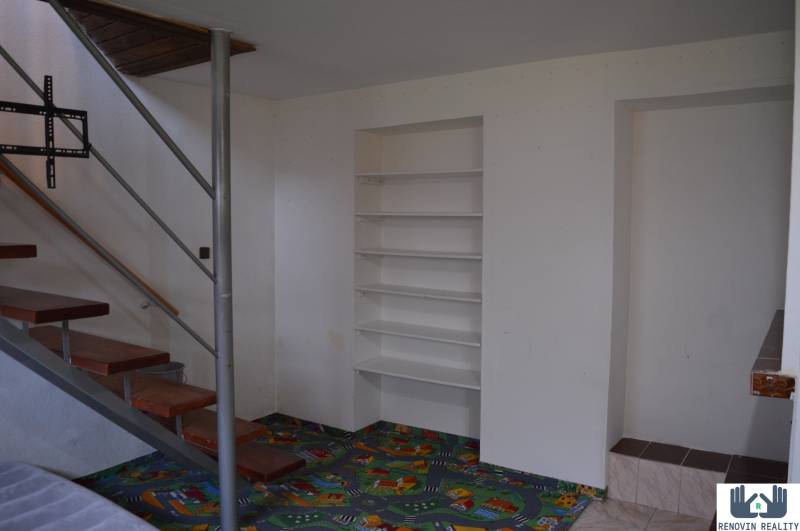 Výnimočný 3 izbový byt v obci Predajná