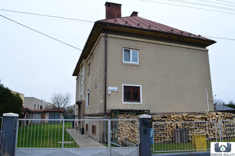 Výnimočný 3 izbový byt v obci Predajná