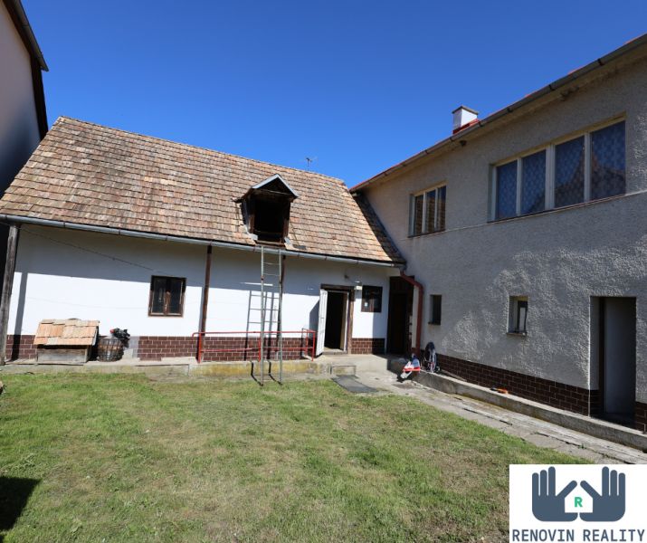 Predaj rodinny dom a kamenny dom na velkom pozemku, Zvolen-Lukové
