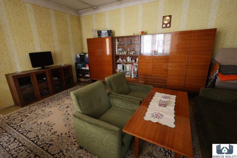 Rodinný dom s veľkým pozemkom len 8 minút od Dudiniec – obec Ladzany